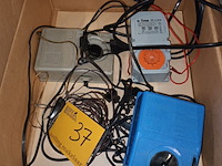 Lot 37 - transformators voor treinsets. 3 stuks - afbeelding 1 van  4