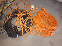 Lot 37 - verlengkabels. 4 stuks - afbeelding 2 van  3