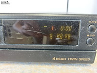 Lot 37 - videorecorder sanyo en cd/dvd-speler jvc - afbeelding 3 van  6