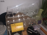 Lot 37 - winkeldecoratie - afbeelding 3 van  7