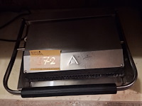 Lot 372 - contactgrill - afbeelding 1 van  1
