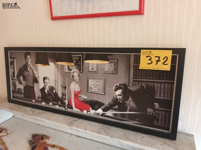 Lot 372 - kader filmsterren - afbeelding 1 van  3