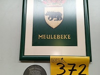 Lot 372 - meulebeke medaille en kader - afbeelding 1 van  4