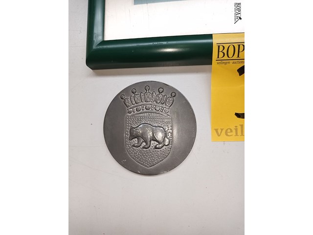 Lot 372 - meulebeke medaille en kader - afbeelding 2 van  4