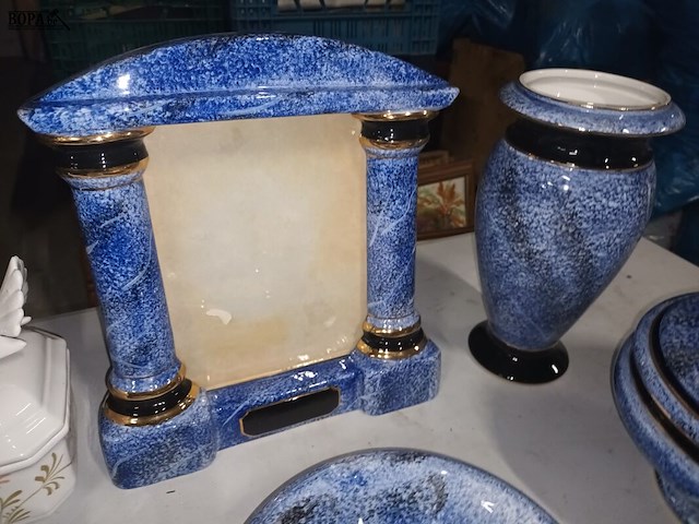 Lot 373 - decoratie. 6 stuks - afbeelding 4 van  5