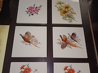 Lot 373 - decoratie in porselein. 12 stuks - afbeelding 3 van  4