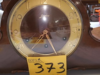Lot 373 - tafelklok junghans - afbeelding 3 van  4
