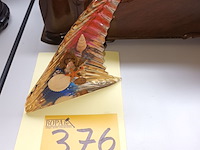 Lot 376 - decoratie met schelpen en zeester - afbeelding 1 van  4