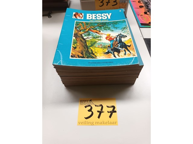 Lot 377 - strips bessy. 43 stuks - afbeelding 1 van  4