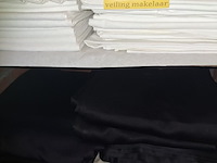 Lot 377 - tafellinnen - afbeelding 3 van  3