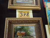 Lot 378 - schilderij in vergulde lijst. 2 stuks - afbeelding 1 van  4