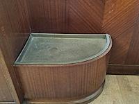 Lot 38 - art deco halmeubel eikenhout met spiegel en paraplubak - afbeelding 4 van  4
