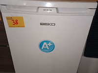 Lot 38 - diepvriezer beko - afbeelding 1 van  4