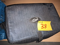 Lot 38 - draagtas shimano - afbeelding 2 van  3