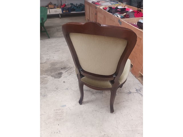 Lot 38 - eetkamerstoelen. 4 stuks - afbeelding 4 van  5