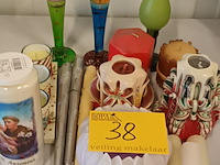 Lot 38 - kaarsen. 19 stuks - afbeelding 1 van  5