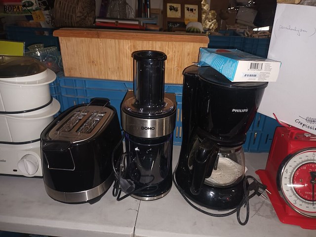 Lot 38 - keukentoestellen. 11 stuks - afbeelding 3 van  4