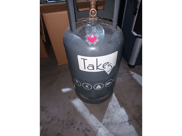 Lot 38 - lege propaangasfles - afbeelding 2 van  3