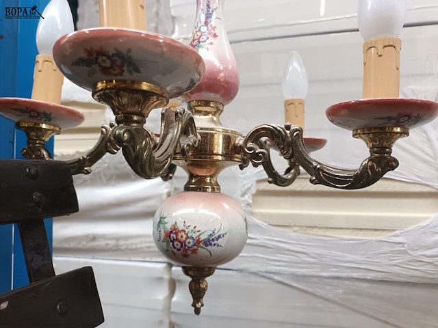 Lot 38 - luster in porselein - afbeelding 3 van  4