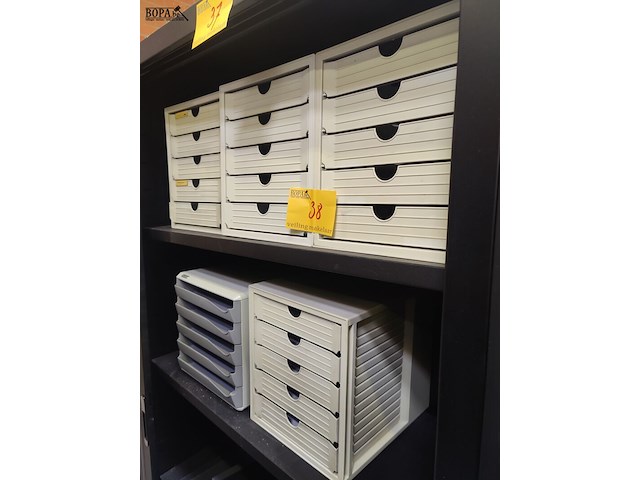 Lot 38 - pvc documentenbakjes - 5 stuks - afbeelding 1 van  3