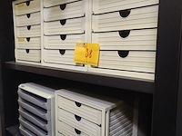 Lot 38 - pvc documentenbakjes - 5 stuks - afbeelding 1 van  3