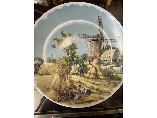 Lot 38 - serie van hunnik collection - 3 stuks - afbeelding 2 van  7
