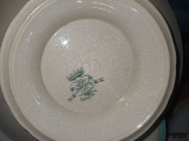 Lot 38 - servies en keukengerei. 3 bakken - afbeelding 3 van  6