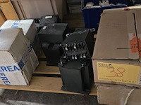 Lot 38 - transfo's ong 22 stuks - afbeelding 1 van  3