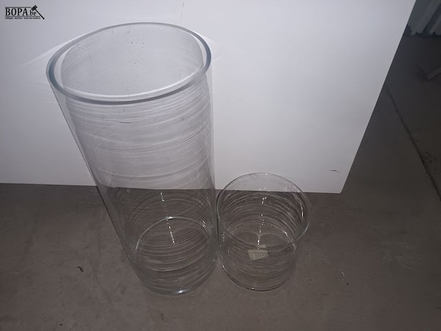 Lot 38 - vazen. 12 stuks - afbeelding 3 van  5