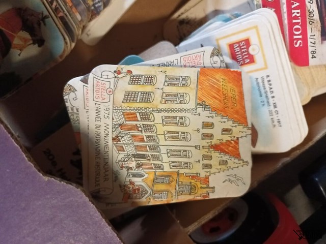 Lot 38 - vintage bierviltjes. 1 doos - afbeelding 5 van  7