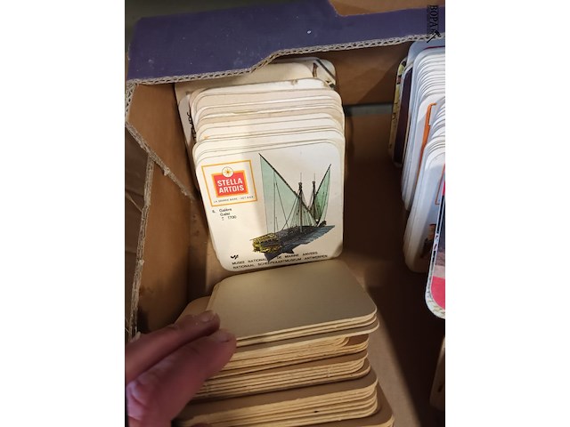 Lot 38 - vintage bierviltjes. 1 doos - afbeelding 7 van  7