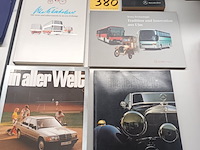 Lot 380 - boeken en tijdschriften over auto’s. 9 stuks - afbeelding 1 van  5
