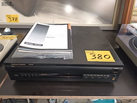 Lot 380 - harman kardon cd changer - afbeelding 1 van  3