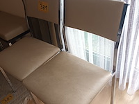 Lot 381 - keukenstoelen en krukjes. 5 stuks - afbeelding 2 van  5