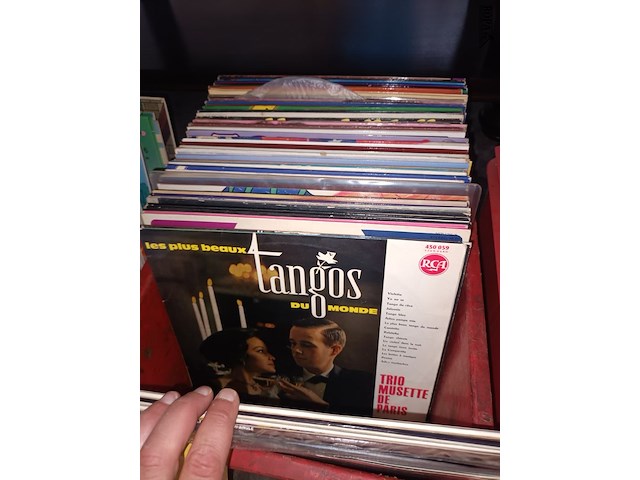 Lot 382 - lp’s. 74 stuks - afbeelding 2 van  3