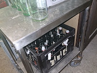 Lot 382 - rvs werktafel op wielen - afbeelding 2 van  2