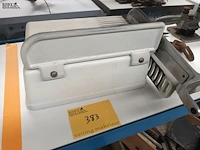 Lot 383 - kaassnijmachine - afbeelding 3 van  3