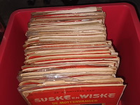 Lot 384 - strips. 65 stuks - afbeelding 3 van  3