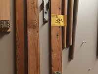 Lot 385 - borstels en latten. 10 stuks - afbeelding 5 van  5