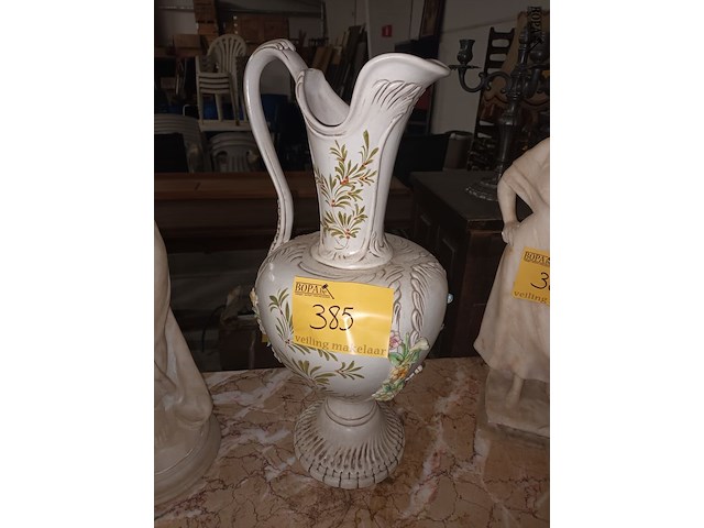 Lot 385 - italiaanse vaas - afbeelding 1 van  5