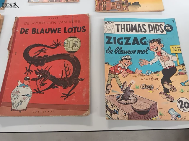 Lot 385 - strips. 8 stuks - afbeelding 3 van  7