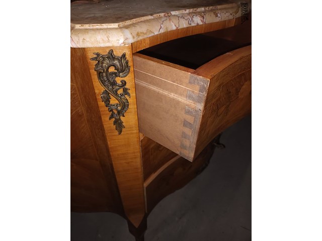 Lot 387 - antieke ladekast - afbeelding 4 van  4