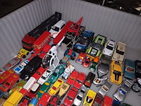 Lot 387 - miniatuur auto’s. 75 stuks - afbeelding 2 van  4