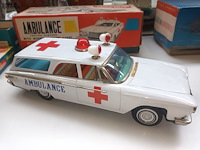 Lot 388 - blikken ambulance - afbeelding 3 van  5