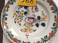 Lot 388 - sierbord polychroom - afbeelding 1 van  5