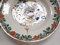 Lot 388 - sierbord polychroom - afbeelding 2 van  5