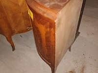 Lot 389 - antieke hoekkast - afbeelding 2 van  4