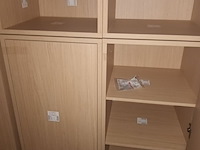 Lot 389 - modulaire kasten - afbeelding 3 van  3