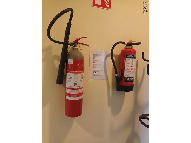 Lot 39 - brandblusapparaat. 6 stuks - afbeelding 3 van  3