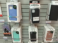 Lot 39 - gsm hoesjes. 165 stuks - afbeelding 5 van  6